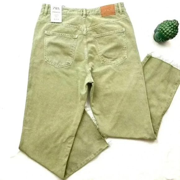 Zara Denim - NWT Zara Sage Green High Waist 100% Cotton Raw Hem Ankle Straight Jean Size 10